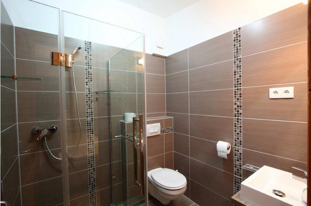 Apartman Gondola Hotel Győr Kamer foto